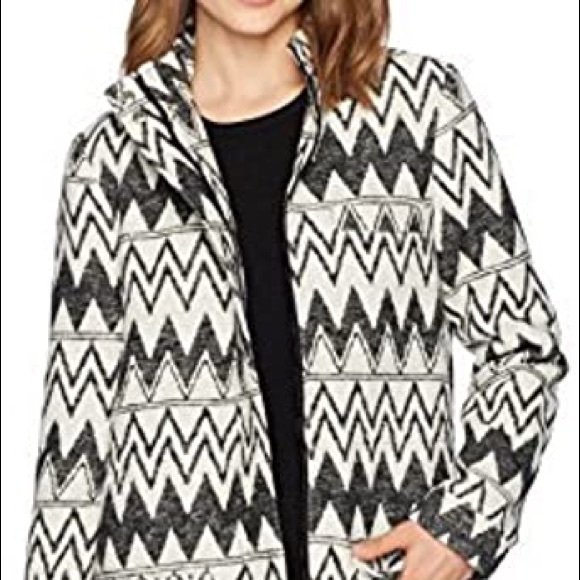 Chevron Grey & white jacket - Picture 3 of 4